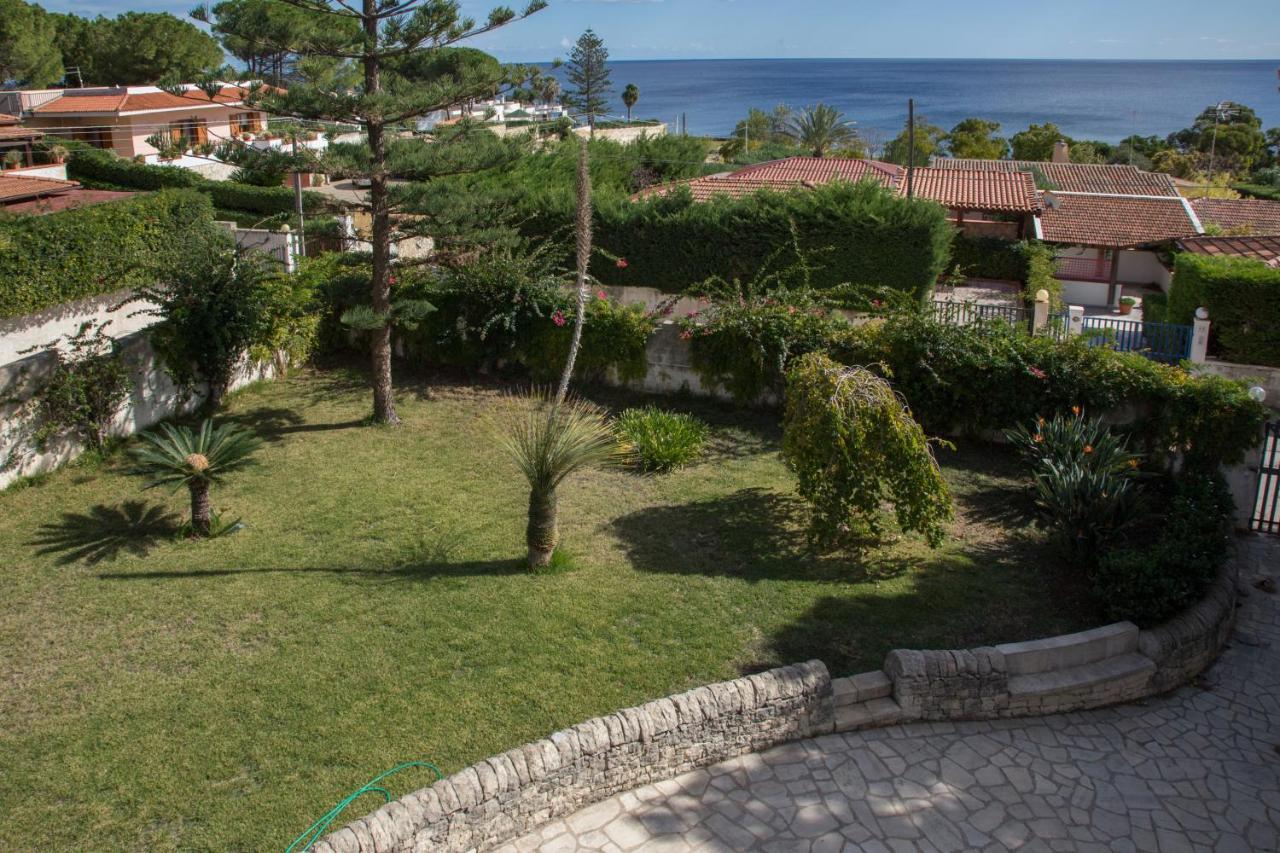 Villa Vega Фонтане Бианче Екстериор снимка