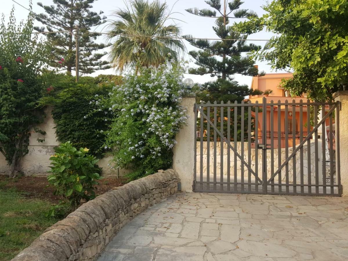 Villa Vega Фонтане Бианче Екстериор снимка
